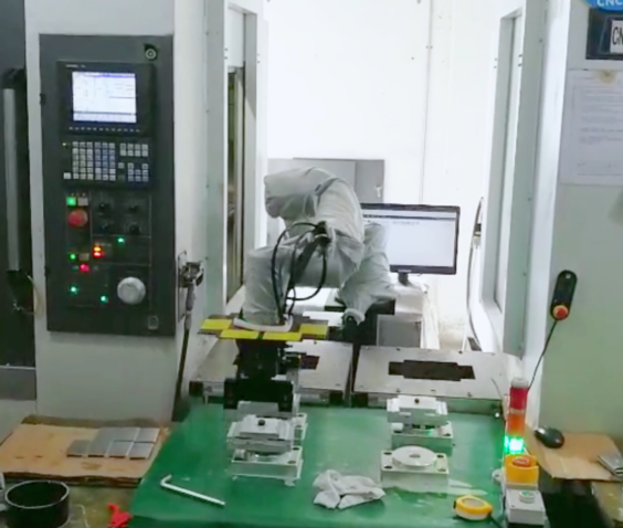 鉆攻中心自動(dòng)化